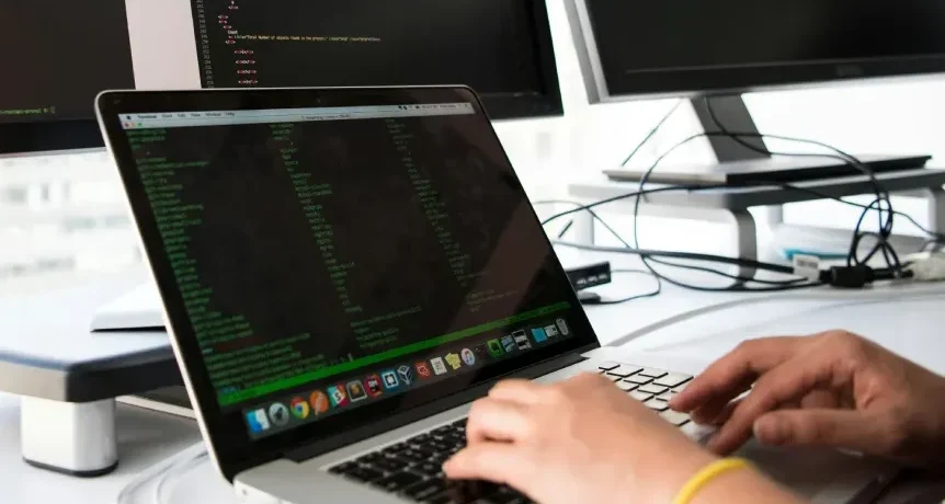 christina-wocintechchat-com-6Dv3pe-JnSg-unsplash christina-wocintechchat-com-6Dv3pe-JnSg-unsplash