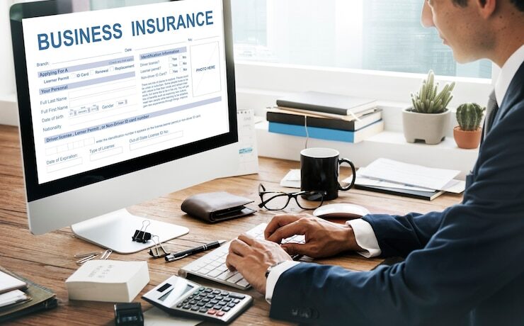 business-insurance-management-concept_53876-137620